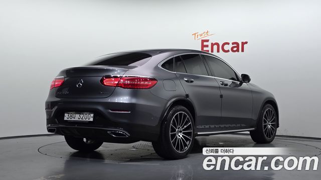 Mercedes-Benz GLC-Class (X253) GLC220 d 4MATIC Premium Coupe 2017 — фото 2
