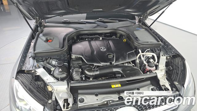 Mercedes-Benz GLC-Class (X253) GLC220 d 4MATIC Premium Coupe 2017 — фото 6