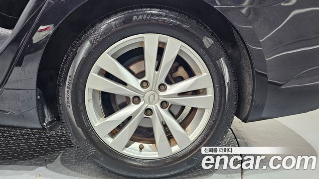 Renault Korea SM6 2.0 LPe SE 2020 — фото 5