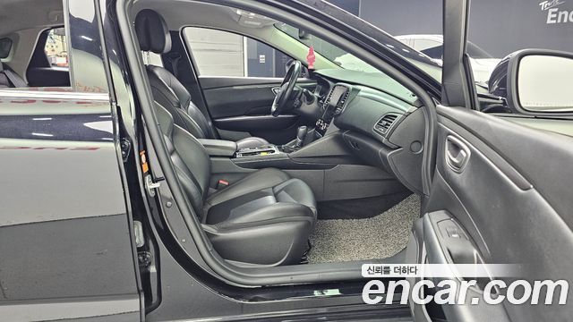 Renault Korea SM6 2.0 LPe SE 2020 — фото 11
