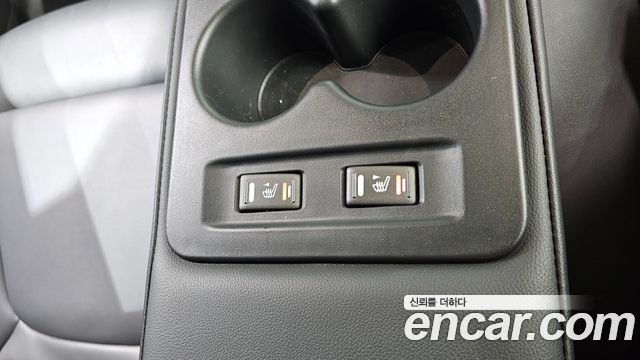 Renault Korea SM6 2.0 LPe SE 2020 — фото 19