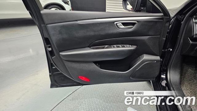 Renault Korea SM6 2.0 LPe SE 2020 — фото 24