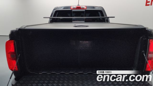 Chevrolet Colorado 3.6 Extreme 4WD 2020 — фото 19