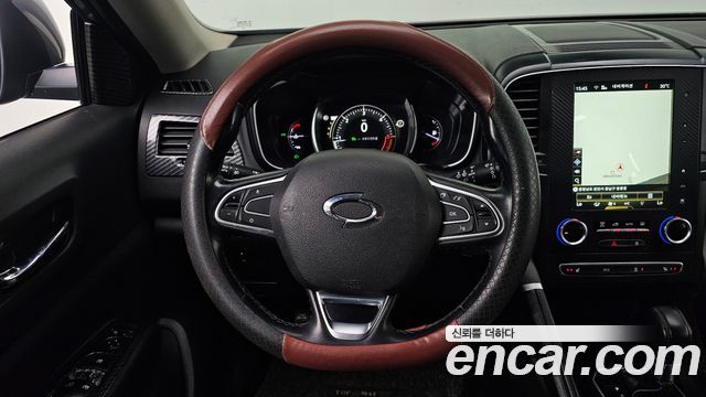 Renault Korea QM6 Diesel 2WD LE 2017 — фото 15