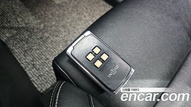 Renault Korea QM6 Diesel 2WD LE 2017 — фото 17