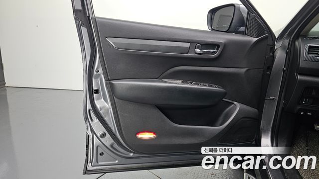 Renault Korea QM6 Diesel 2WD LE 2017 — фото 24