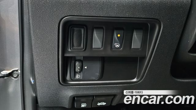 Renault Korea QM6 Diesel 2WD LE 2017 — фото 27
