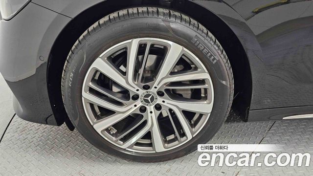 Mercedes-Benz E-Class (W214) E220d 4MATIC Exclusive 2024 — фото 5