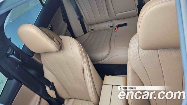 Mercedes-Benz E-Class (W214) E220d 4MATIC Exclusive 2024 — фото 17