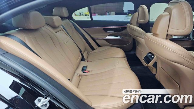 Mercedes-Benz E-Class (W214) E220d 4MATIC Exclusive 2024 — фото 22