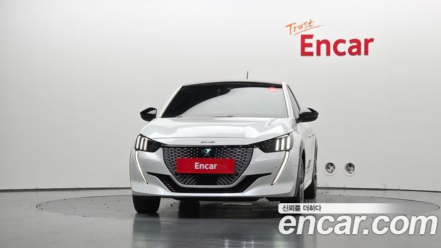 Peugeot e-208 (II) GT 2022 — фото 3