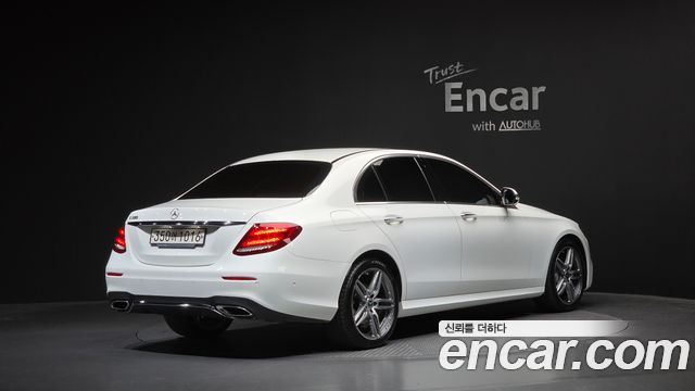 Mercedes-Benz E-Class (W213) E300 AMG Line 2019 — фото 2
