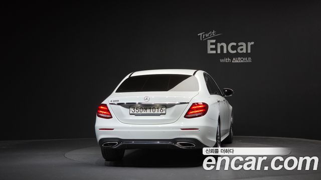 Mercedes-Benz E-Class (W213) E300 AMG Line 2019 — фото 4