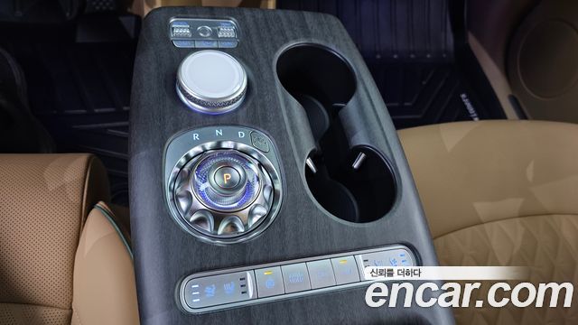 Genesis GV60 Standard 2023 — фото 9