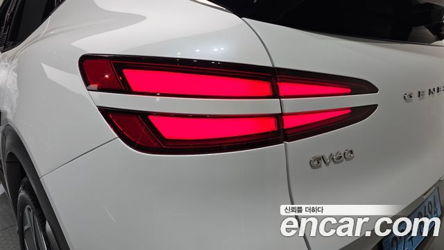 Genesis GV60 Standard 2023 — фото 23