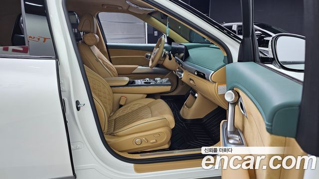 Genesis GV60 Standard 2023 — фото 24