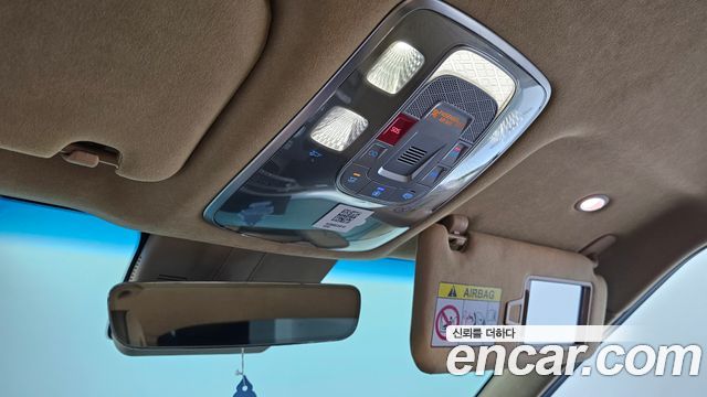 Genesis GV60 Standard 2023 — фото 32