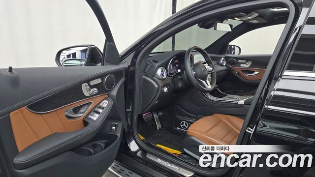 Mercedes-Benz GLC-Class (X253) GCL300 4MATIC Coupe 2023 — фото 10