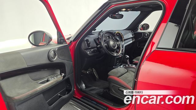 MINI Cooper S Countryman JCW 2nd 2018 — фото 10