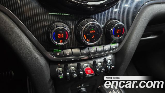 MINI Cooper S Countryman JCW 2nd 2018 — фото 33