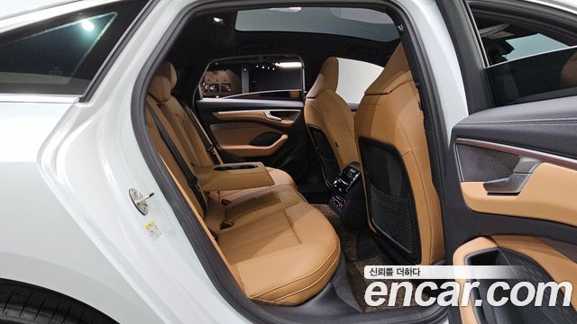Audi A6 (C9) 40 TFSI Advanced 2026 — фото 12