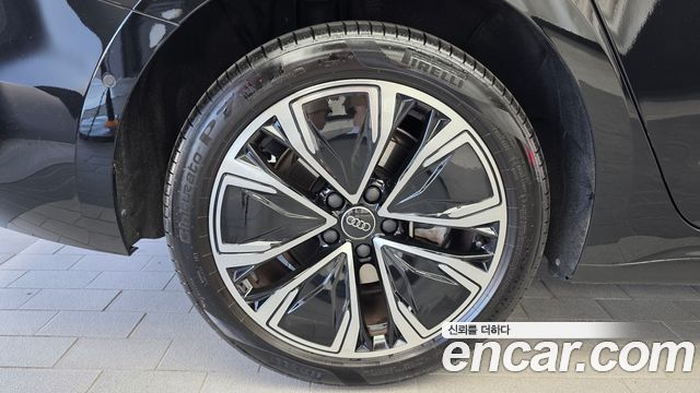 Audi A5 (B10) 40 TFSI Quattro Advanced 2025 — фото 5
