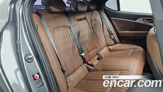 Genesis G70 2.0T Elite 2019 — фото 11