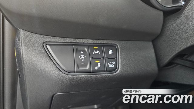 Genesis G70 2.0T Elite 2019 — фото 14