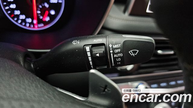 Genesis G70 2.0T Elite 2019 — фото 28