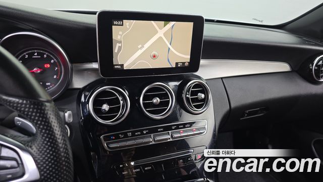 Mercedes-Benz C-Class (W205) C200 Cabriolet 2017 — фото 13