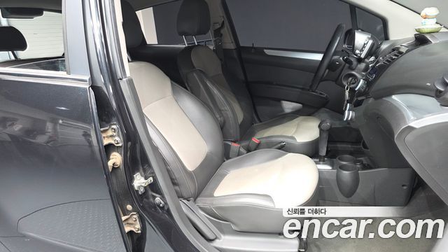 Chevrolet Spark LT Standard 2012 — фото 11