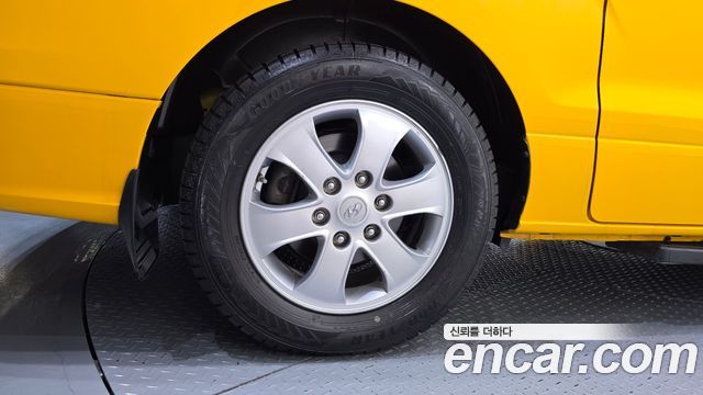 Hyundai Grand Starex School Bus LPi 2021 — фото 5