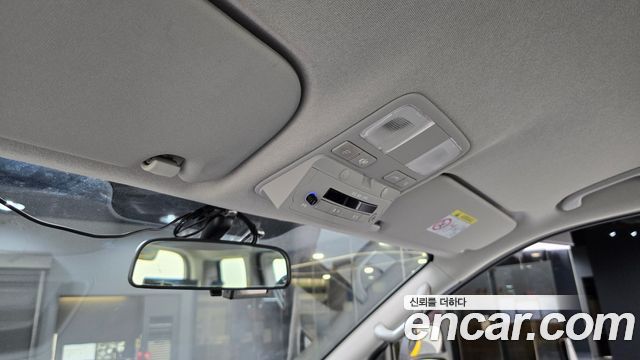 Hyundai Grand Starex School Bus LPi 2021 — фото 18
