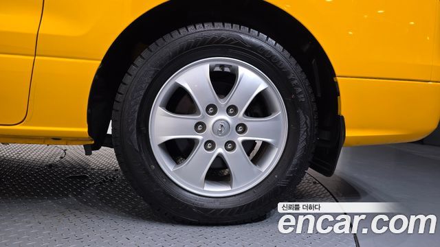 Hyundai Grand Starex School Bus LPi 2021 — фото 21