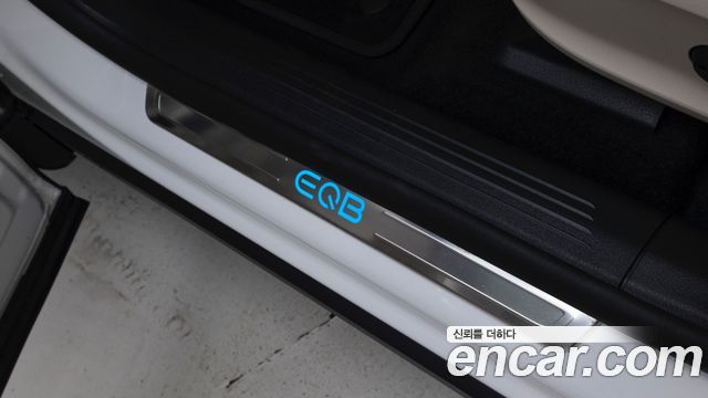 Mercedes-Benz EQB (X243) EQB300 4MATIC Progressive 2026 — фото 16