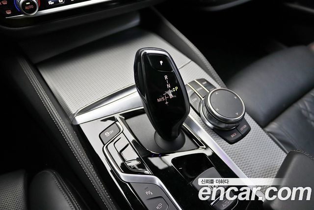 BMW 5 Series (G30) 520d M Sport Package Plus 2018 — фото 19