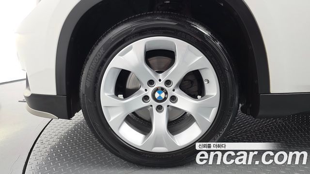 BMW X1 (E84) xDrive 18d 2014 — фото 5