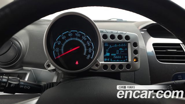 Chevrolet Spark LPG LT Standard 2012 — фото 8