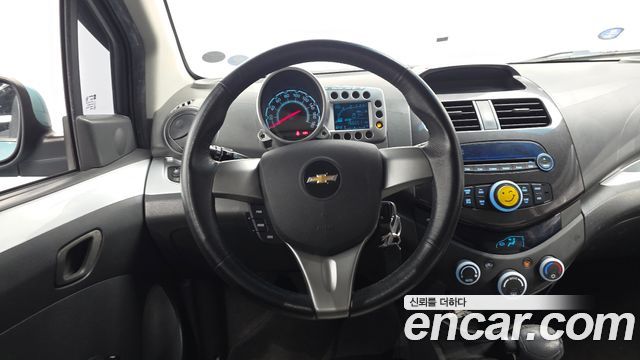 Chevrolet Spark LPG LT Standard 2012 — фото 16