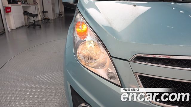 Chevrolet Spark LPG LT Standard 2012 — фото 28