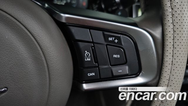 Jaguar XE 20d Prestige 2018 — фото 35