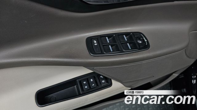 Jaguar XE 20d Prestige 2018 — фото 37