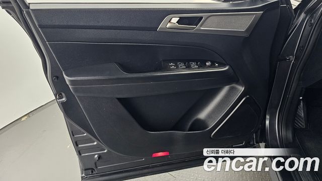 KG Mobility (SsangYong) Rexton Sports Diesel 2.2 2WD Prestige 2019 — фото 24