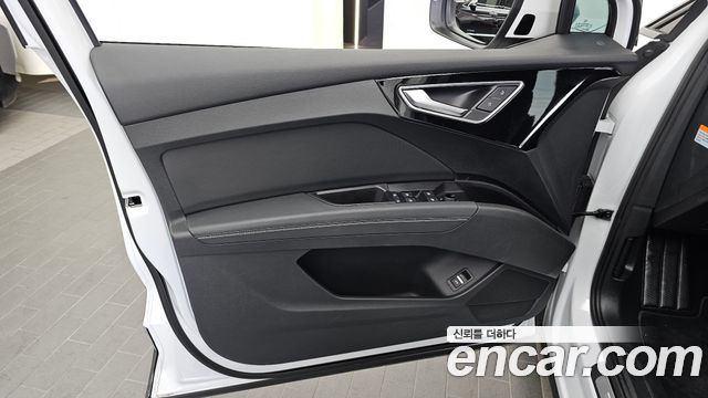Audi Q4 e-tron (F4) 40 Premium 2022 — фото 24