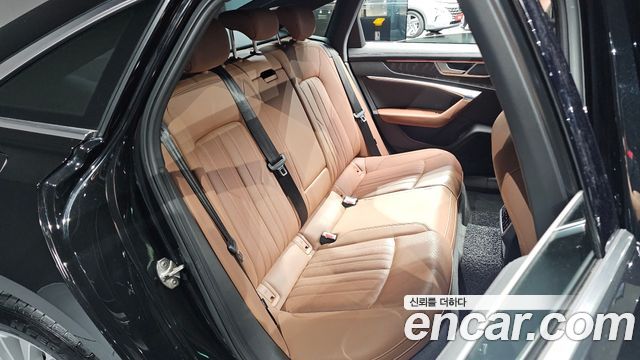 Audi A6 (C8) 45 TFSI Premium 2020 — фото 11