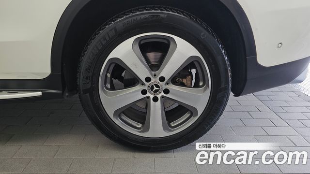 Mercedes-Benz GLC-Class (X253) GCL300 4MATIC Coupe 2019 — фото 21