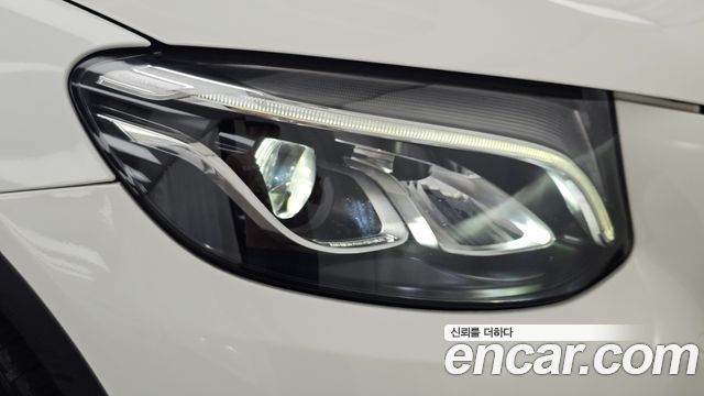 Mercedes-Benz GLC-Class (X253) GCL300 4MATIC Coupe 2019 — фото 22