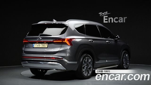 Hyundai Santa Fe Diesel 2.2 2WD Calligraphy 2021 — фото 2