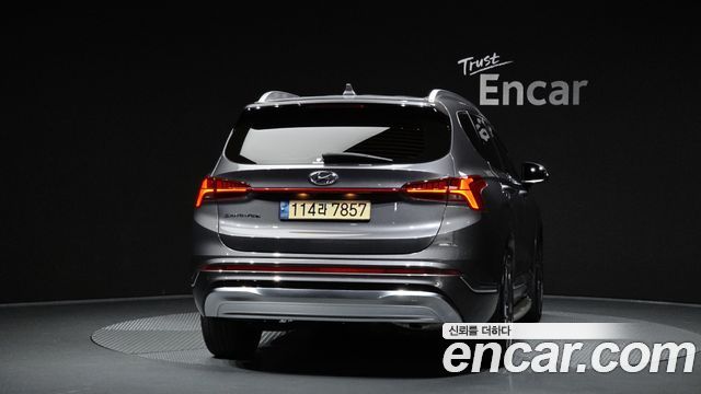 Hyundai Santa Fe Diesel 2.2 2WD Calligraphy 2021 — фото 4