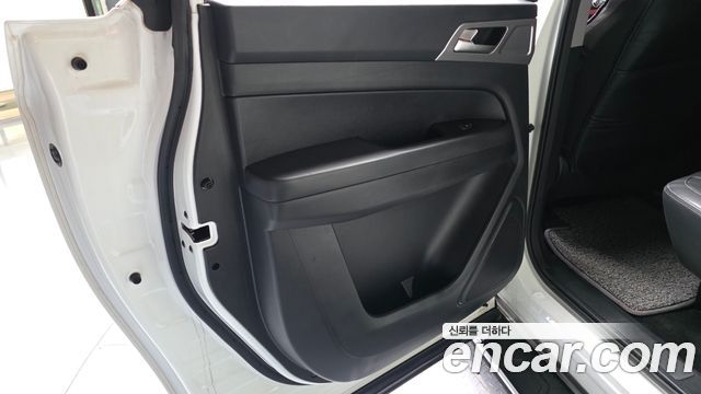 KG Mobility (SsangYong) Rexton Sports Diesel 2.2 4WD Adventure 2019 — фото 25